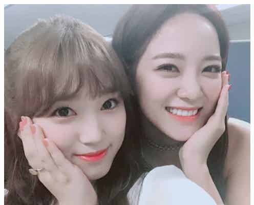 IZ*ONE矢吹奈子、“ロック画面にするほど憧れ”キム・セジョンと夢の2ショット