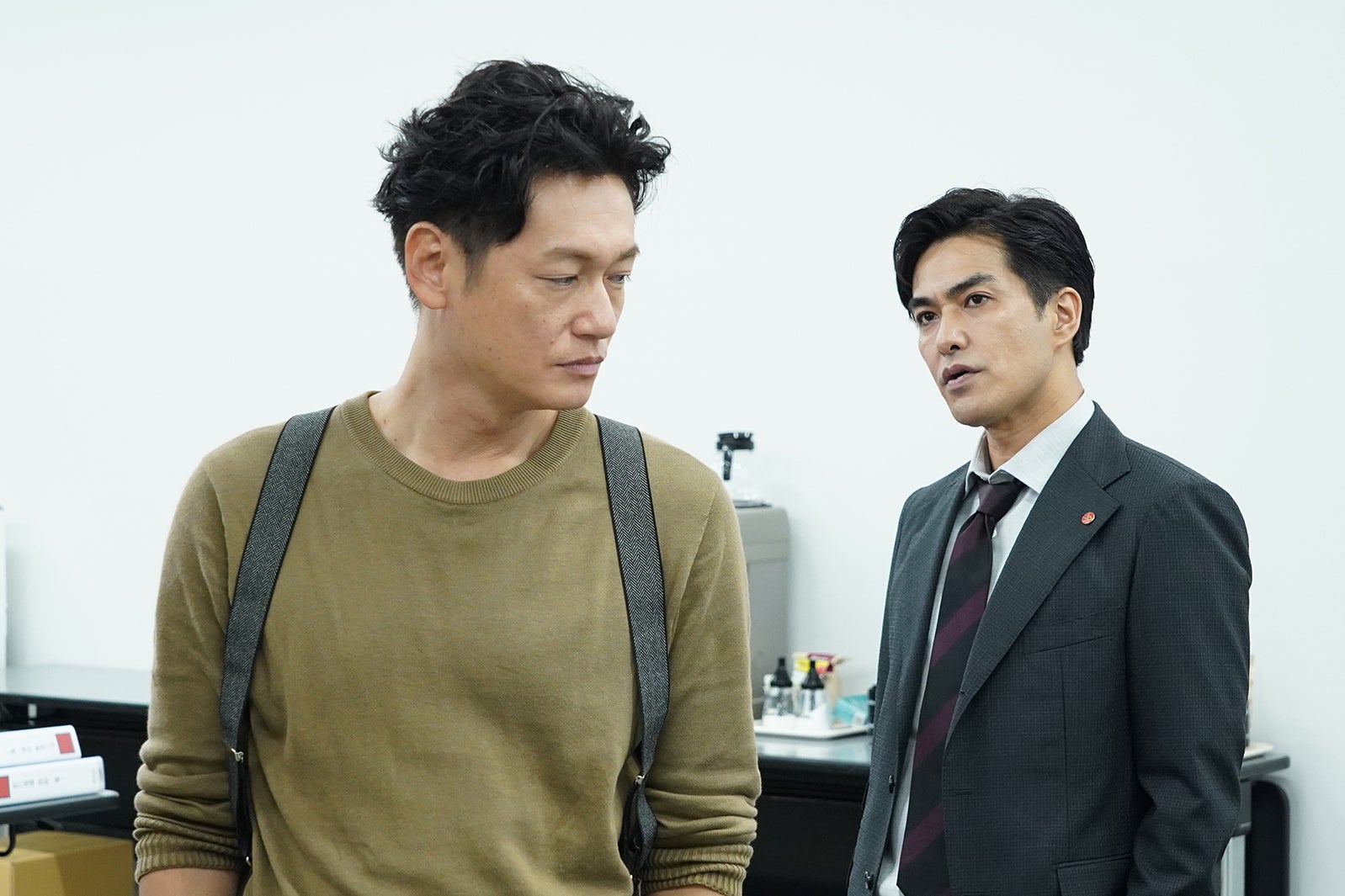 賀来賢人主演 ニッポンノワール 刑事yの反乱 第3話あらすじ モデルプレス