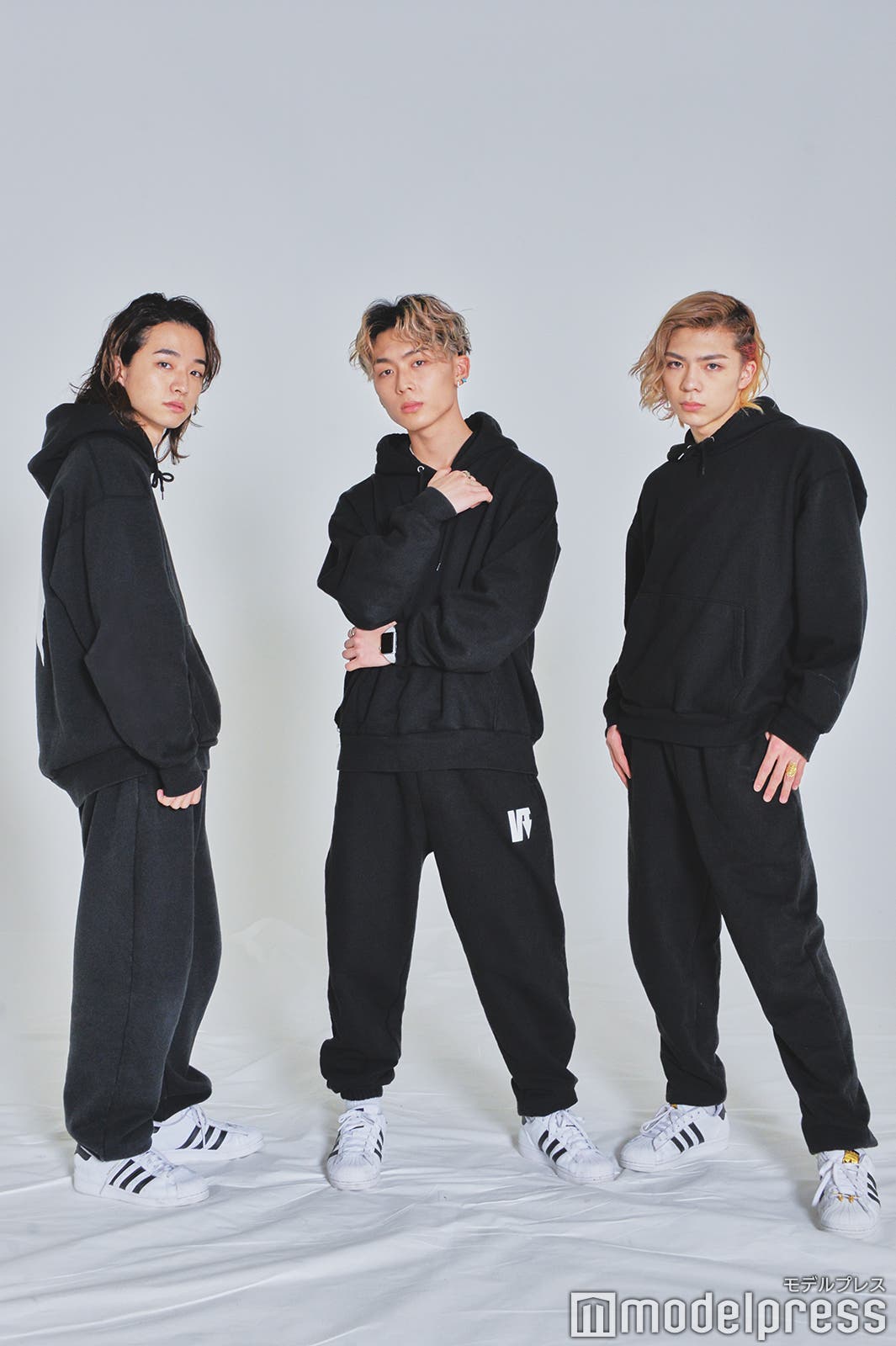 (左から)金井 水輝、渋谷 祐我、飯塚 颯真(C)モデルプレス