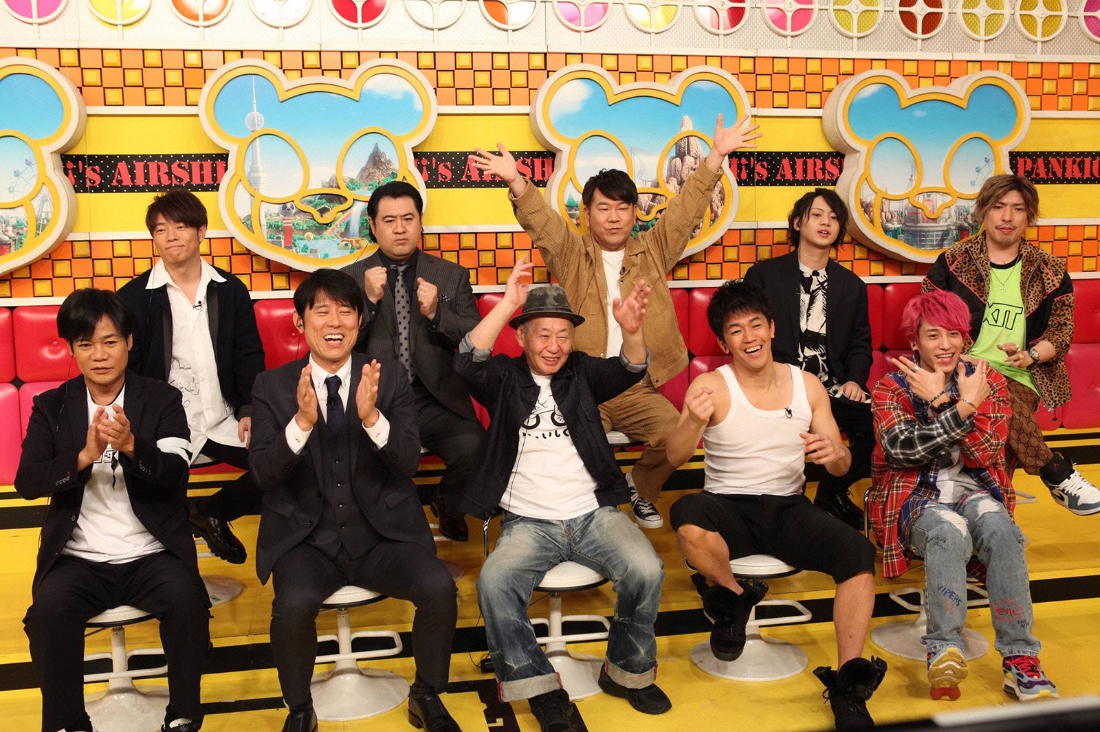 「成り上がり芸能人」チーム （C）フジテレビ