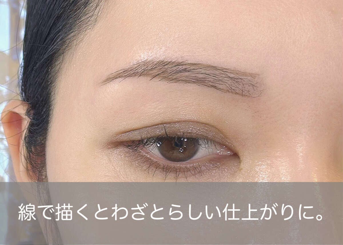 線で描いた眉はNG