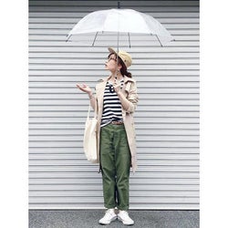 雨こそ狙い目! 遊園地・テーマパークがもっと楽しくなる雨の日コーデをご提案します♪