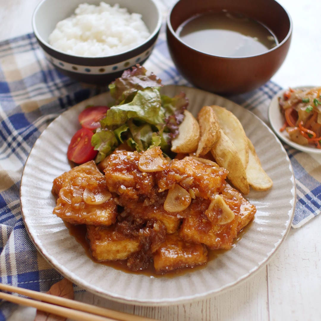 豆腐のサイコロステーキ ガーリック風味