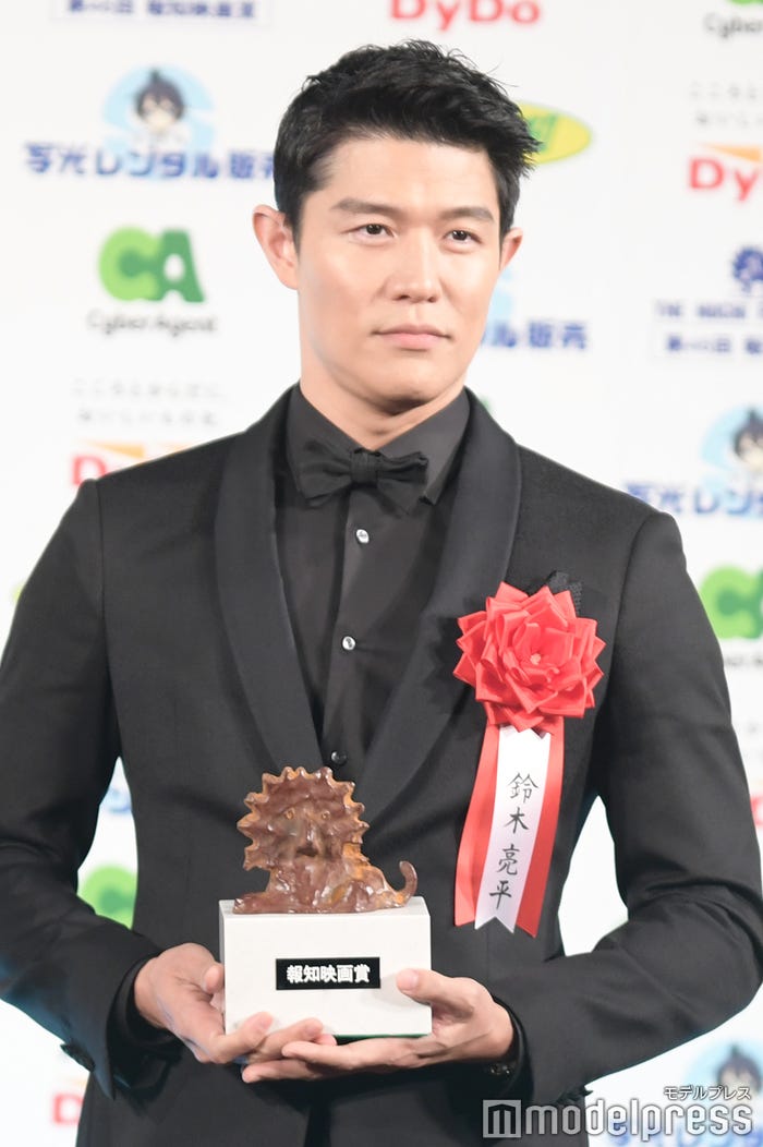 鈴木亮平(C)モデルプレス