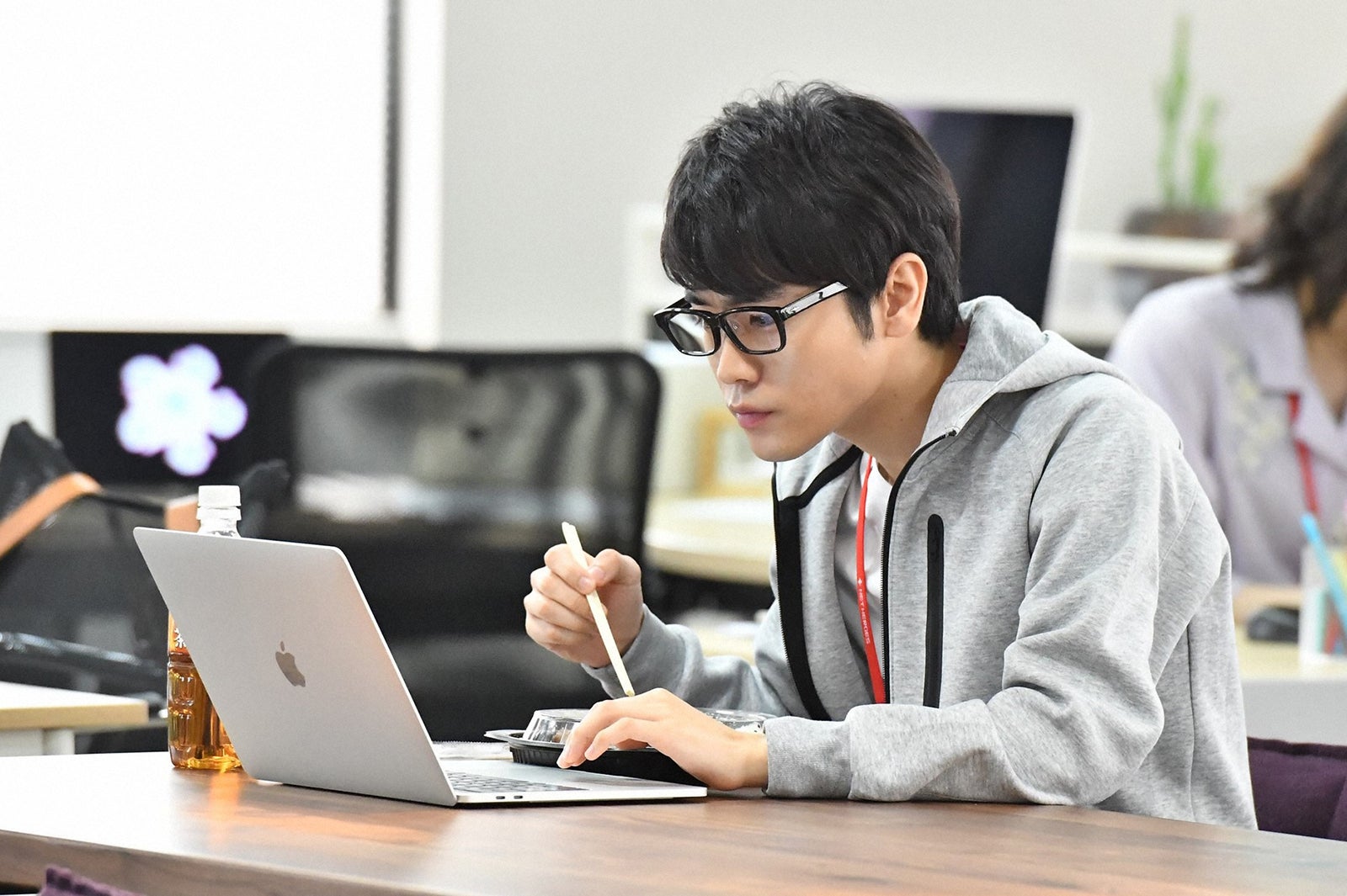 泉澤祐希／「わたし、定時で帰ります。」第6話より（C）TBS