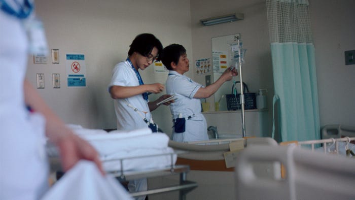 新CM「はじめて後輩ができた篇」より(提供写真)