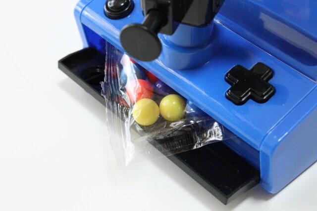 ダイソー　ボールゲーム　ボール