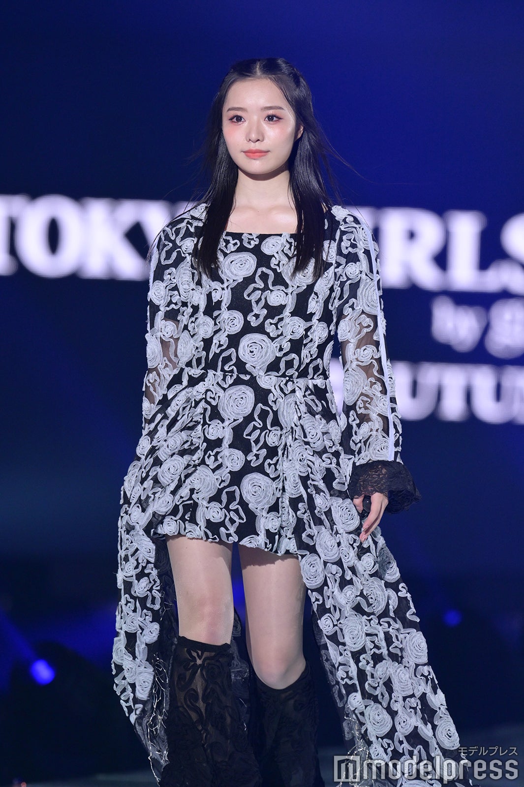 （C）モデルプレス