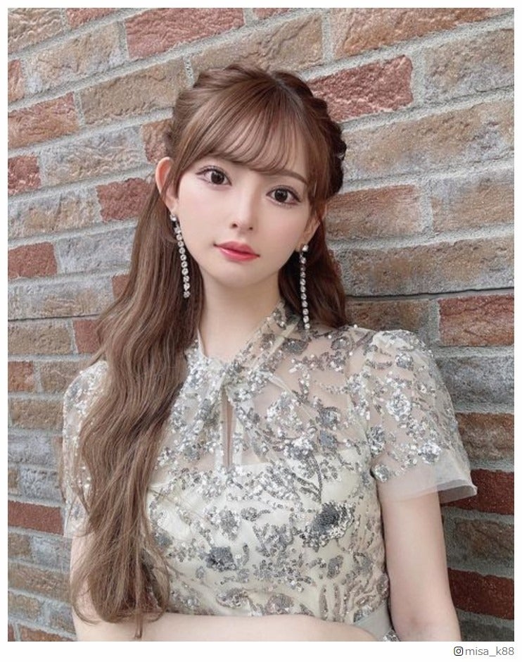 双子出産の黒崎みさ、タトゥーへの後悔明かす “妊娠中に施術”疑惑にも言及