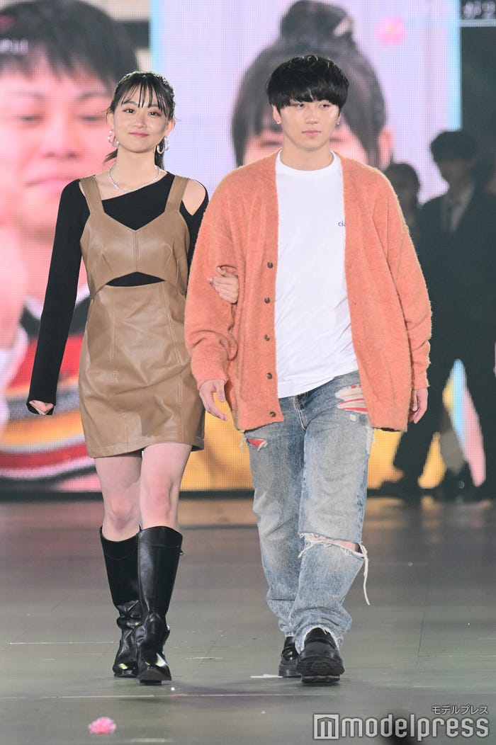 みとゆな、 岡田蓮「関コレ 2023 S/S」より(C)モデルプレス