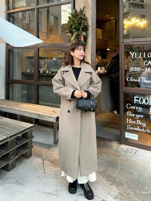 2025冬大人女性おすすめロングコートフェミニンコーデ