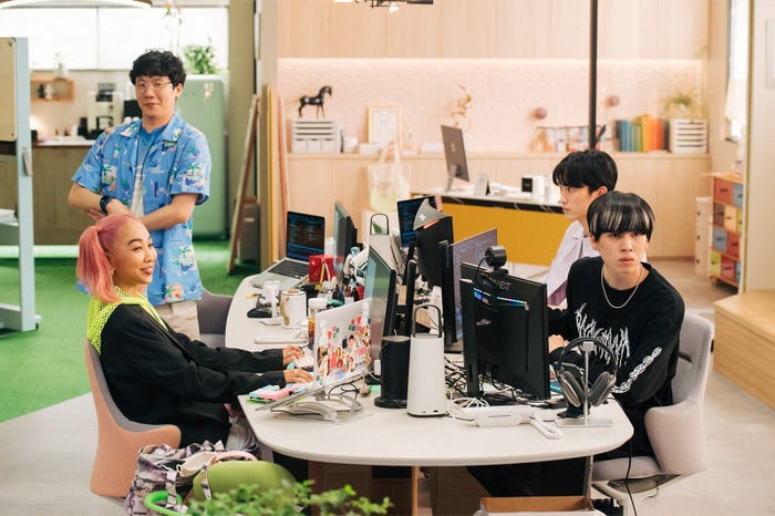 青山テルマ、前原滉、杉野遥亮、坂東龍汰/「ユニコーンに乗って」第4話より(C)TBS