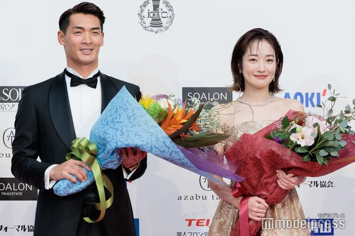 槙野智章、高梨臨(C)モデルプレス