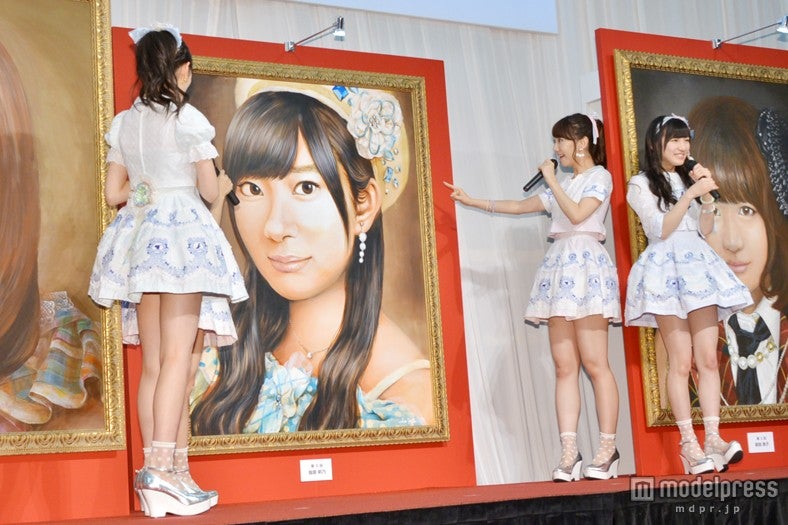 「AKB48選抜総選挙ミュージアム」のオープニングセレモニーの様子