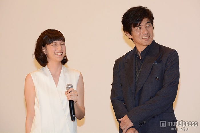 本田翼、佐藤浩市