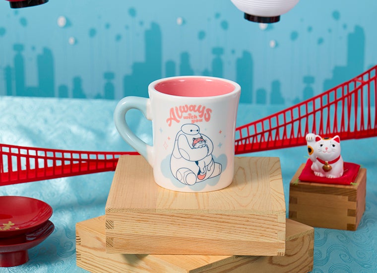 マグカップ税込2,310円（C）Disney