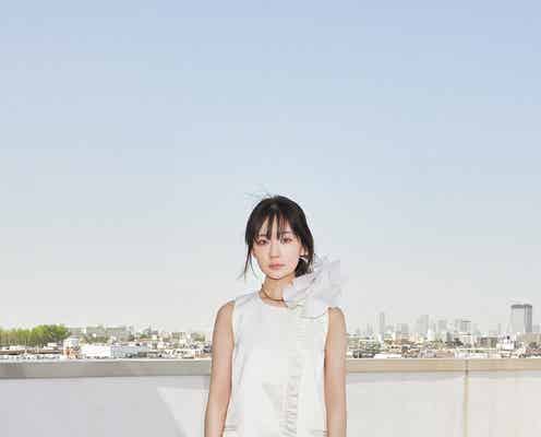 畑芽育、純粋なノースリーブワンピ姿 意外な一面も明らかに