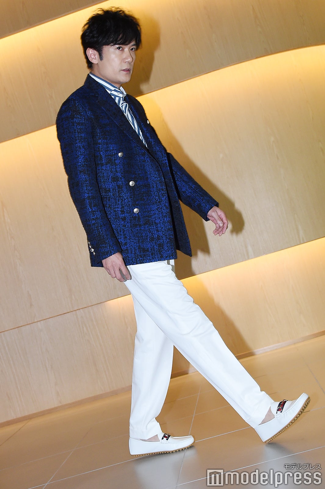 颯爽と登場した稲垣吾郎（C）モデルプレス