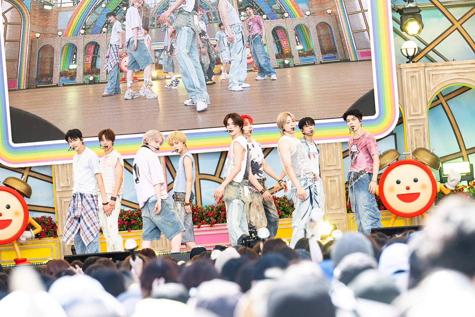 &TEAM「めざましライブ」大トリ飾る BTSカバーも披露で7000人熱狂