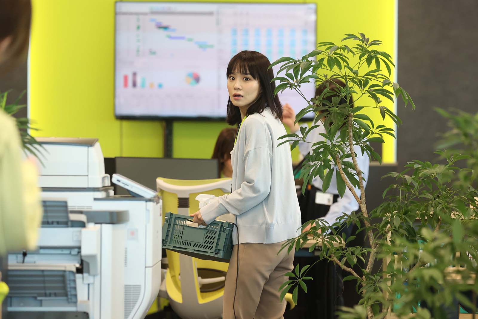 奈緒「あなたがしてくれなくても」第6話より（C）フジテレビ