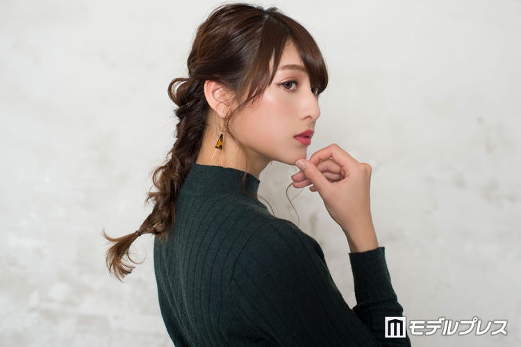 画像26 31 10頭身ハーフモデル アンジェラ芽衣の ハーフ顔 メイクテクニック こだわりツヤ肌の作り方 美ボディ女子私物コスメ公開連載vol 1 モデルプレス