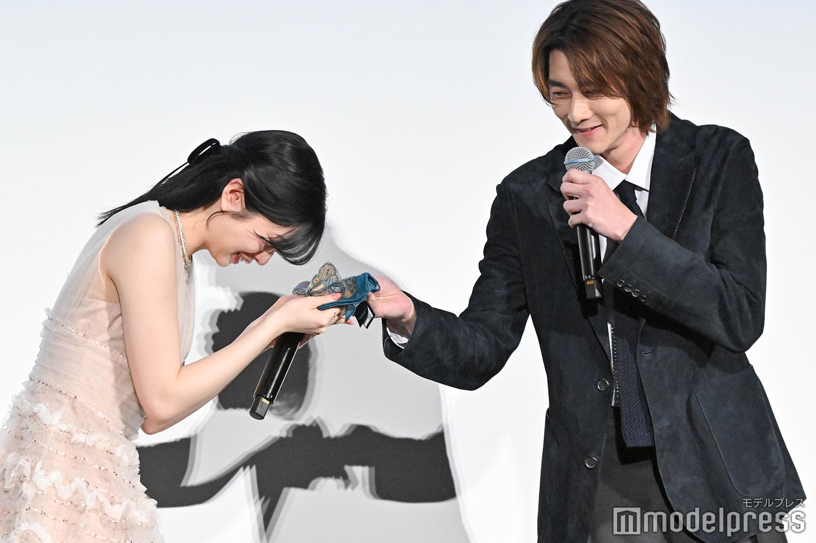 桜田ひより、柳俊太郎（C）モデルプレス