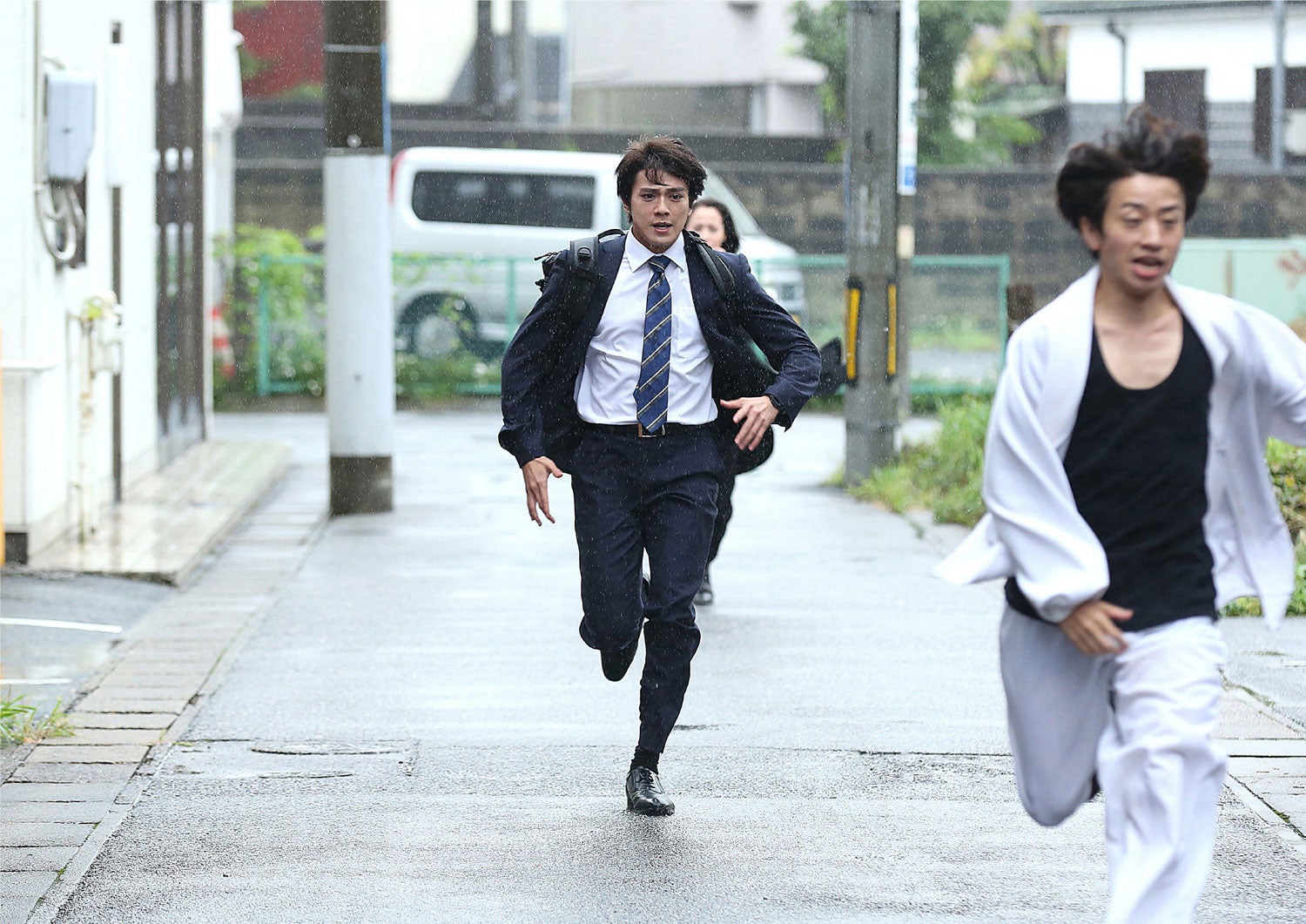 新田真剣佑（C）宮月新･神崎裕也／集英社（C）2018「不能犯」製作委員会