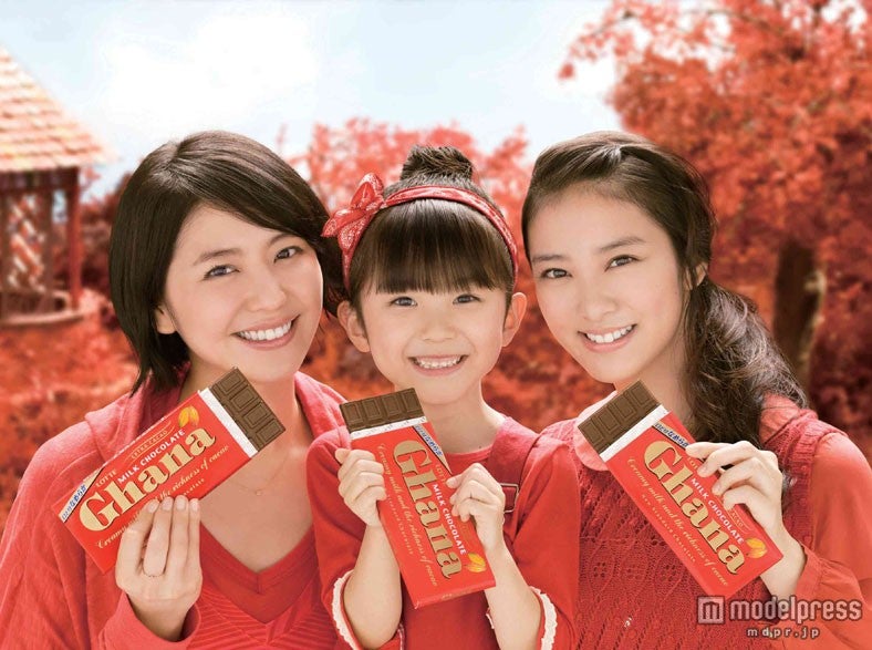 長澤まさみ&amp;武井咲、新CMで再共演「好きって気持ちは伝えるタイプ」