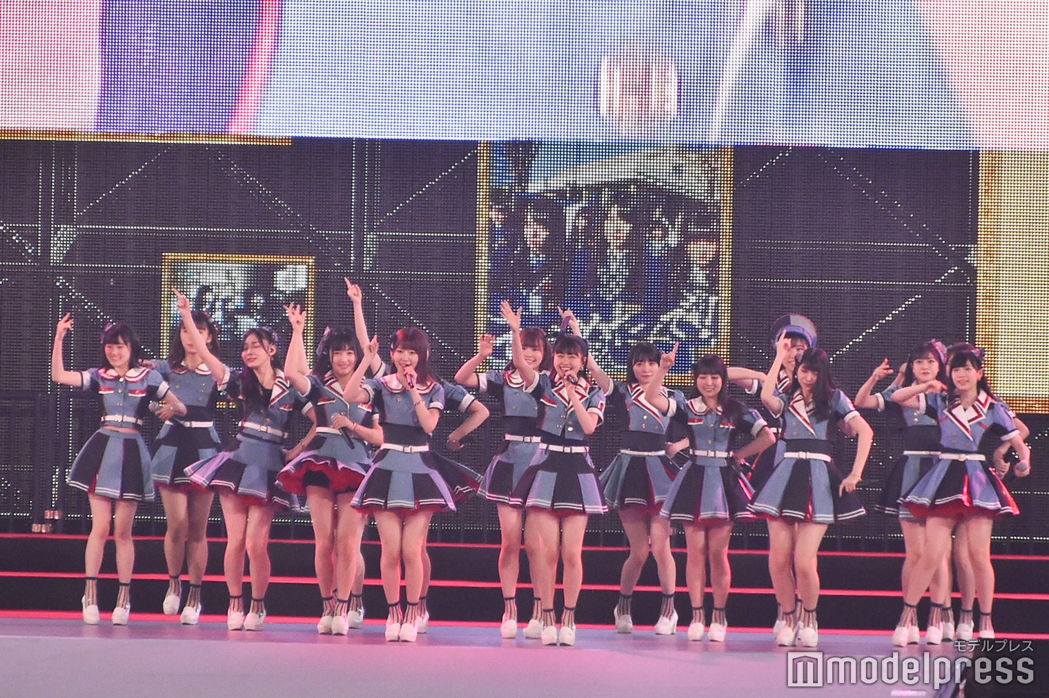 AKB48世界選抜総選挙前コンサートはレア曲祭り メンバーによるリクアワ＜OP含むセットリスト＞