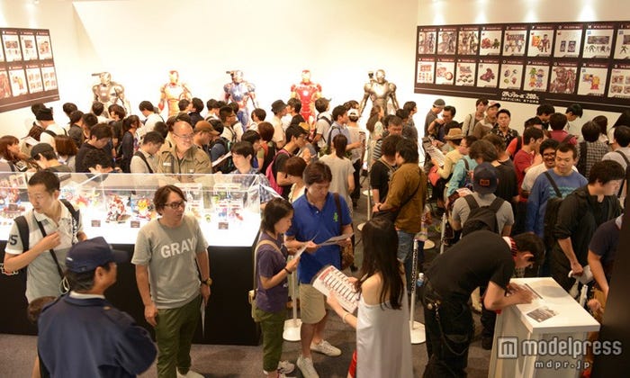 オフィシャル・ストアの様子(C)MARVEL