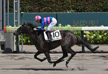 河原田菜々騎手が日曜札幌6Rで今年のJRA7勝目＆同通算31勝目 「道中はいい手応え。この馬も強かった」