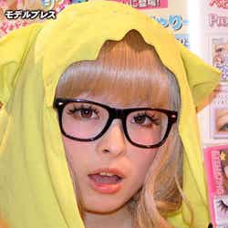 きゃりー(つけまつげ発売記念イベントより)