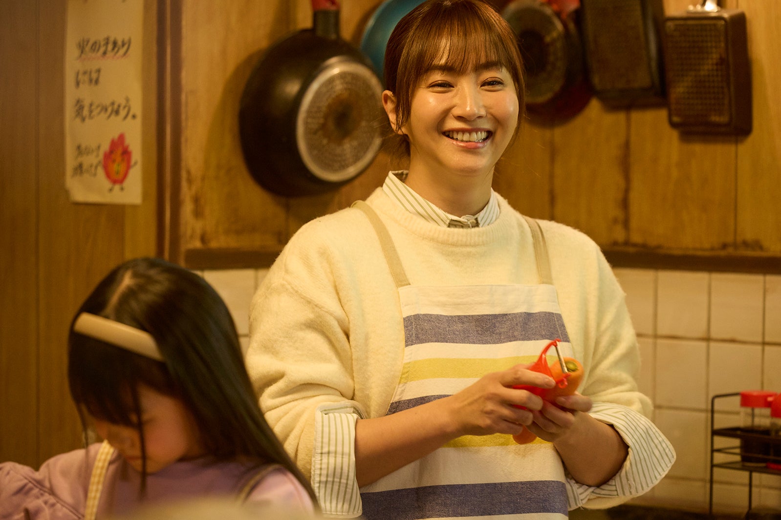 藤本美貴「タツキ先生は甘すぎる！」第1話（C）日本テレビ