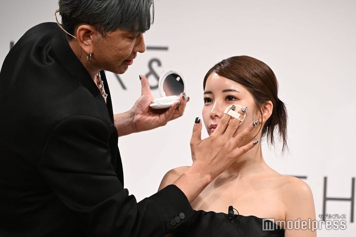 いむたん氏、えみ姉(C)モデルプレス