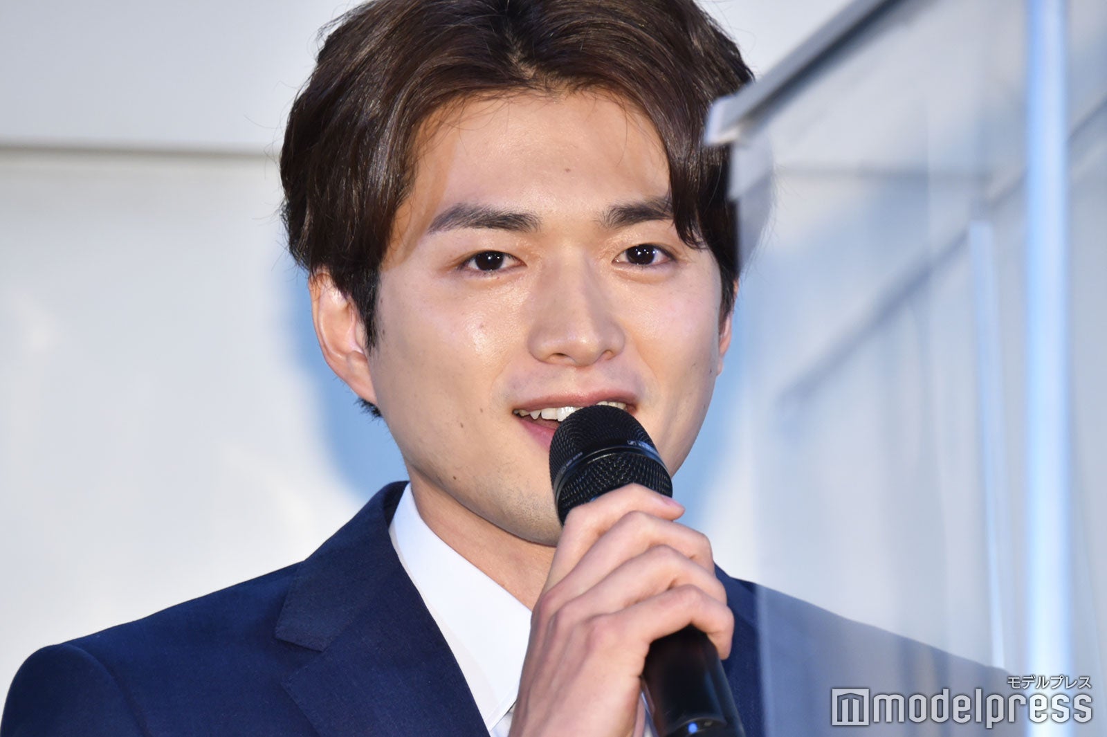 白洲迅（C）モデルプレス