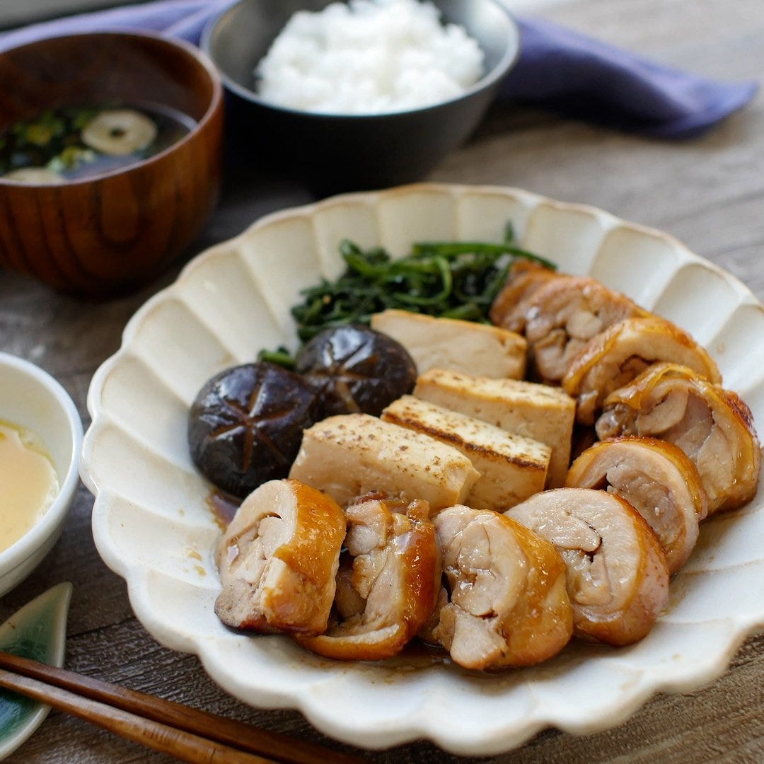 ワンパンで簡単！鶏もも肉の「すき焼きチャーシュー」