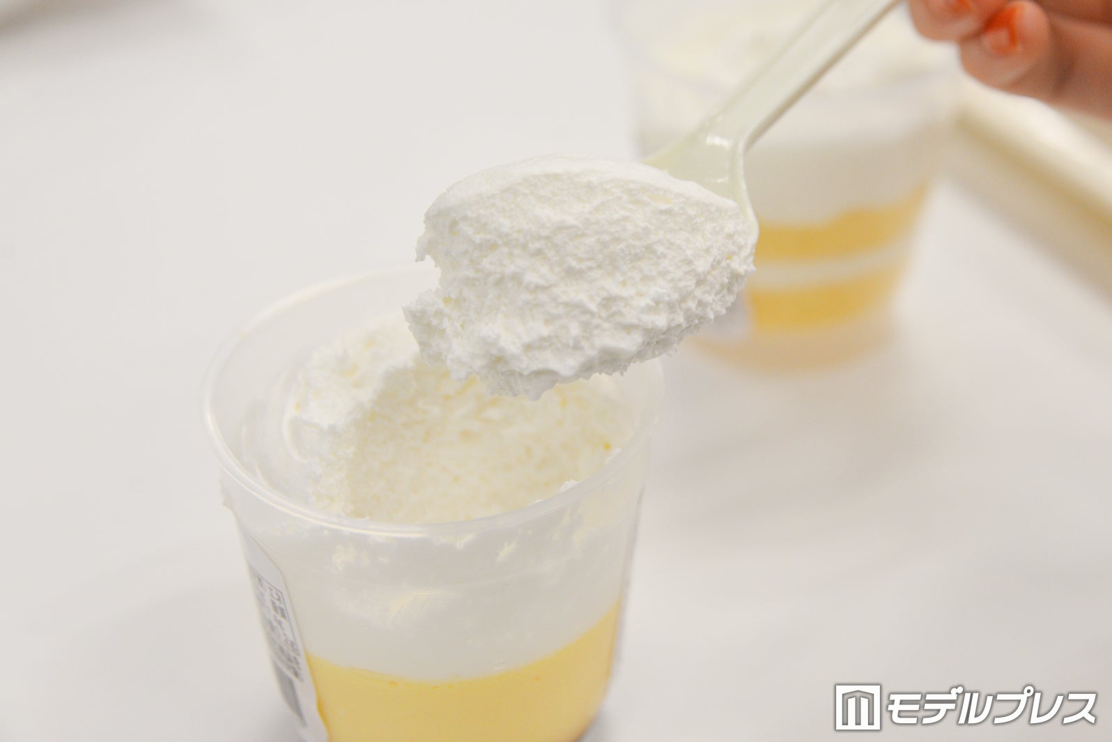 「クリームに溺れるとろけるプリン」（C）モデルプレス