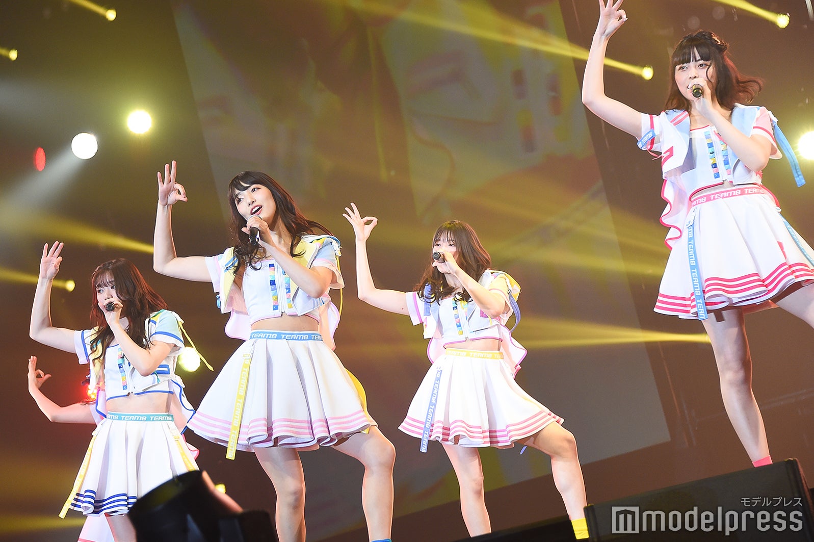 AKB48 Team8（C）モデルプレス