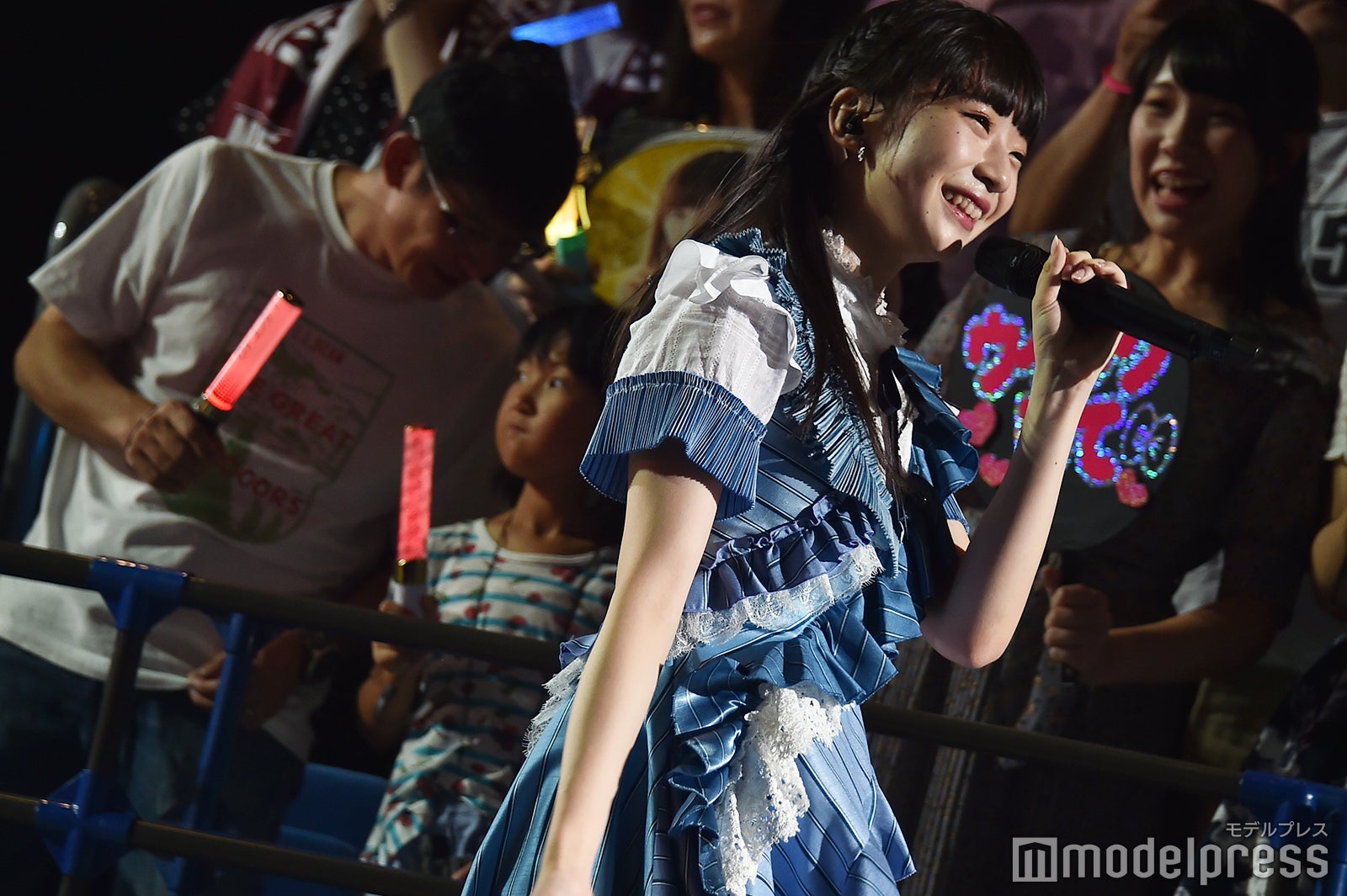 荻野由佳「AKB48グループ感謝祭～ランクインコンサート～」 （C）モデルプレス