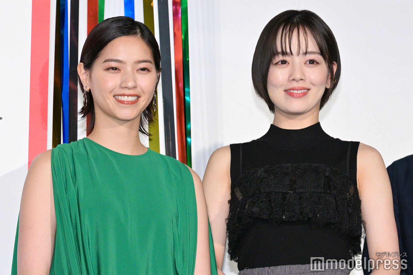 西野七瀬、伊原六花（C）モデルプレス