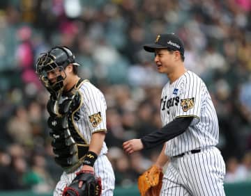 阪神・大竹が伏見と初バッテリー「すごい投げやすかった」 スローボールは打ち合わせなし「坂本さんの流れで投げちゃいました」