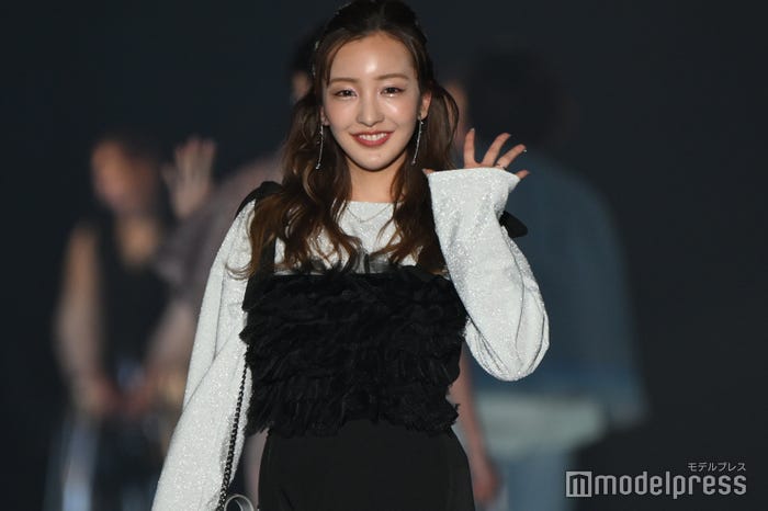 板野友美(C)モデルプレス