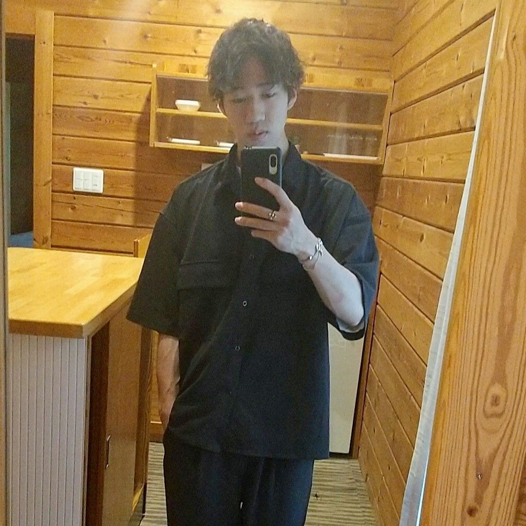 明治薬科⼤学1年　相良祐希（提供写真）