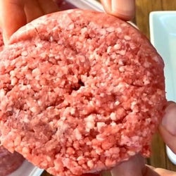 超有能すぎる!【コストコ】の使い方無限大な「ひき肉」3選