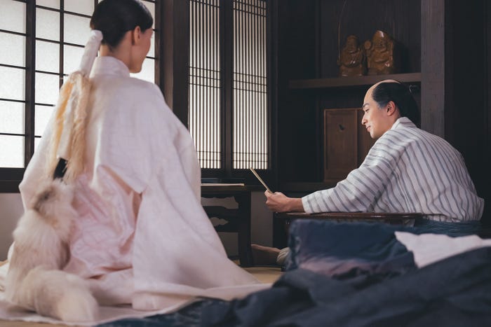 綾瀬はるか、横浜流星(C)NHK