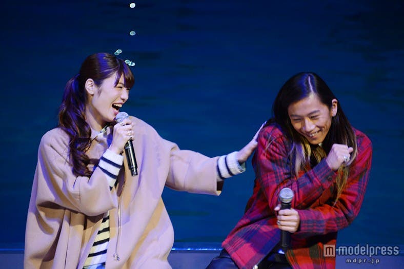 島袋聖南、伊東大輝