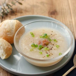 「長芋のねばねば冷製梅スープ」レシピ【365日のパンとスープ】
