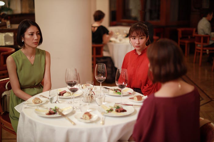 松下奈緒、木村文乃「スカイキャッスル」第7話より(C)テレビ朝日