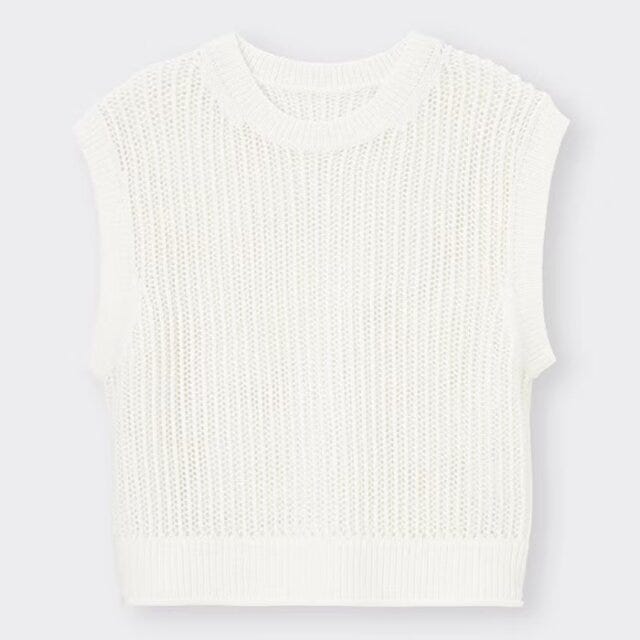 GU　白トップス　メッシュセーター