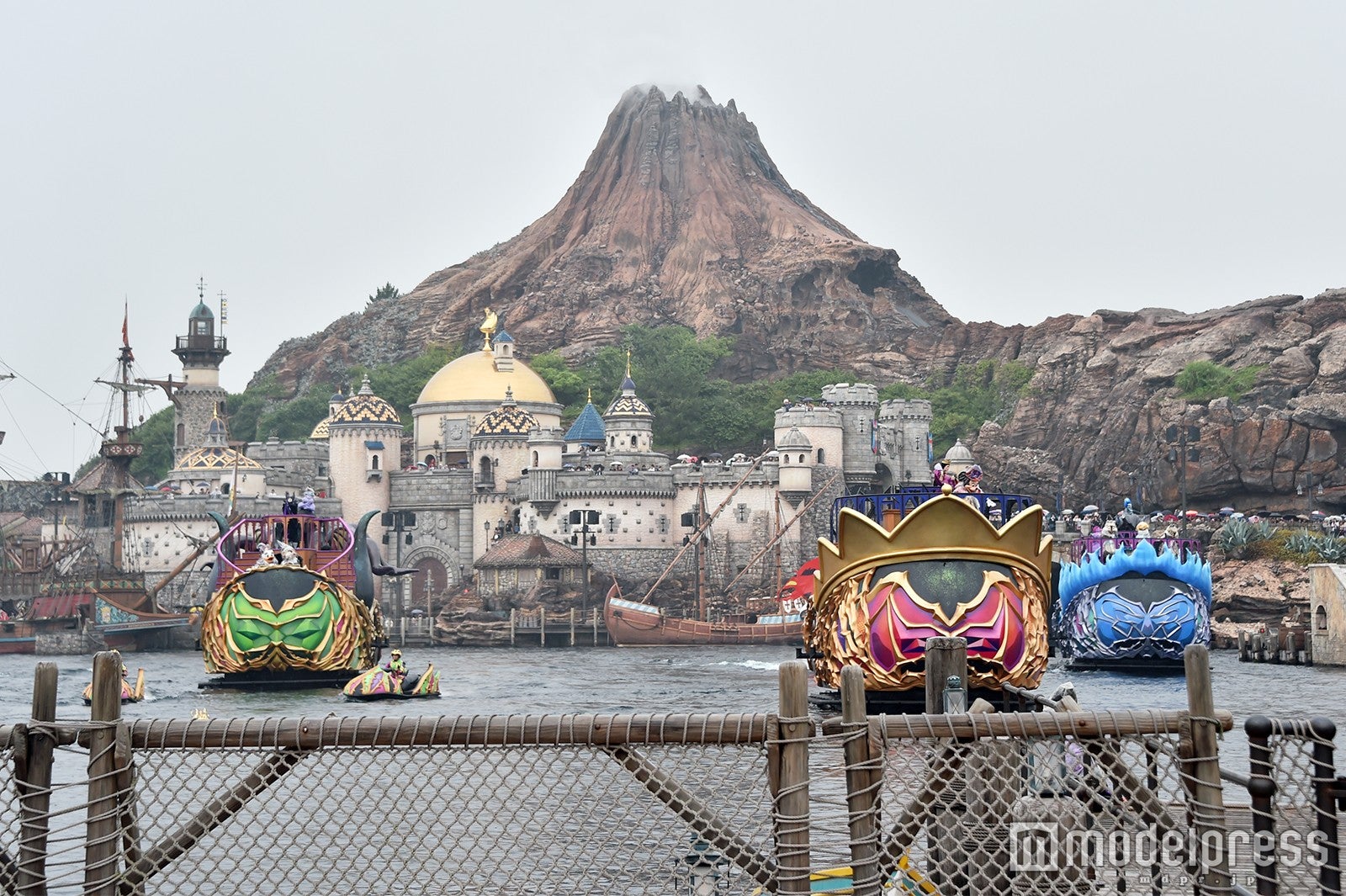ハーバーショー「ザ・ヴィランズ・ワールド」※雨天バージョン（C）モデルプレス（C）Disney